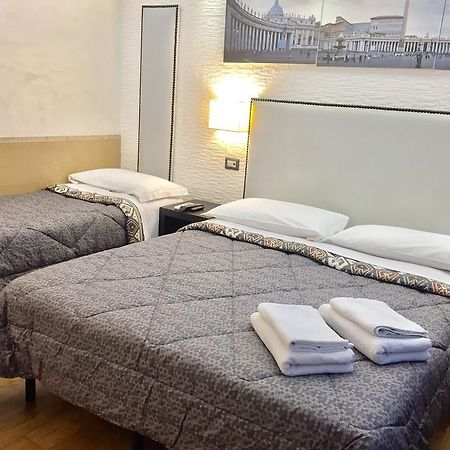 רומא Vatican Accommodations מראה חיצוני תמונה